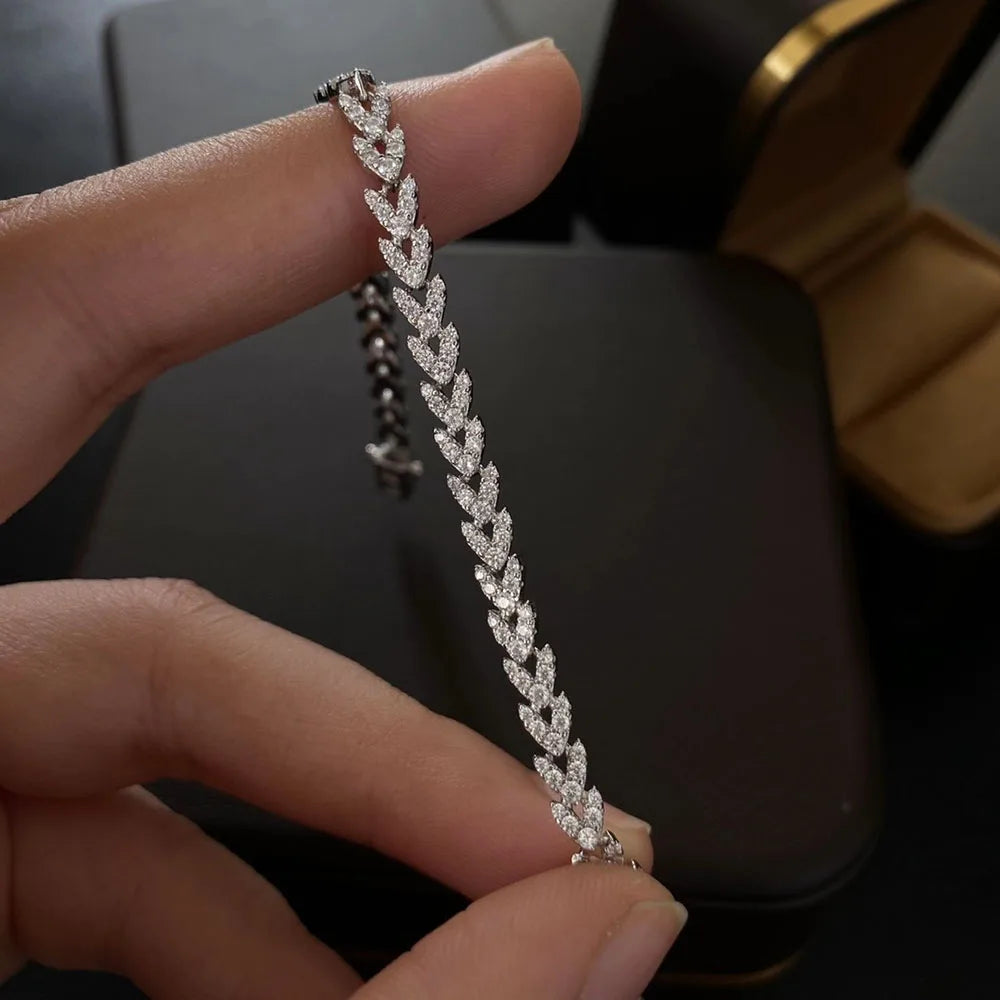 2021 New Charms 925 Sterling Silver High Carbon Diamond Leaf Bracelet For Women Luxury Elegant Anniversary Gift Fine Jewelry