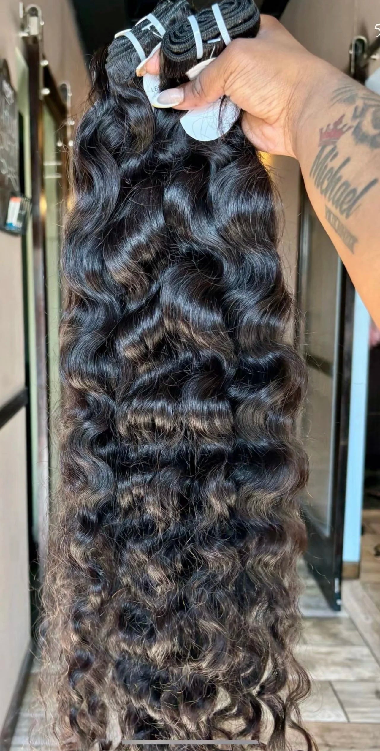 Unprocessed Raw Indian Burmese Vietnamese Human Hair Extensions Bundles Full Cuticle Aligned Double Weft Raw Burmese Curly Hair