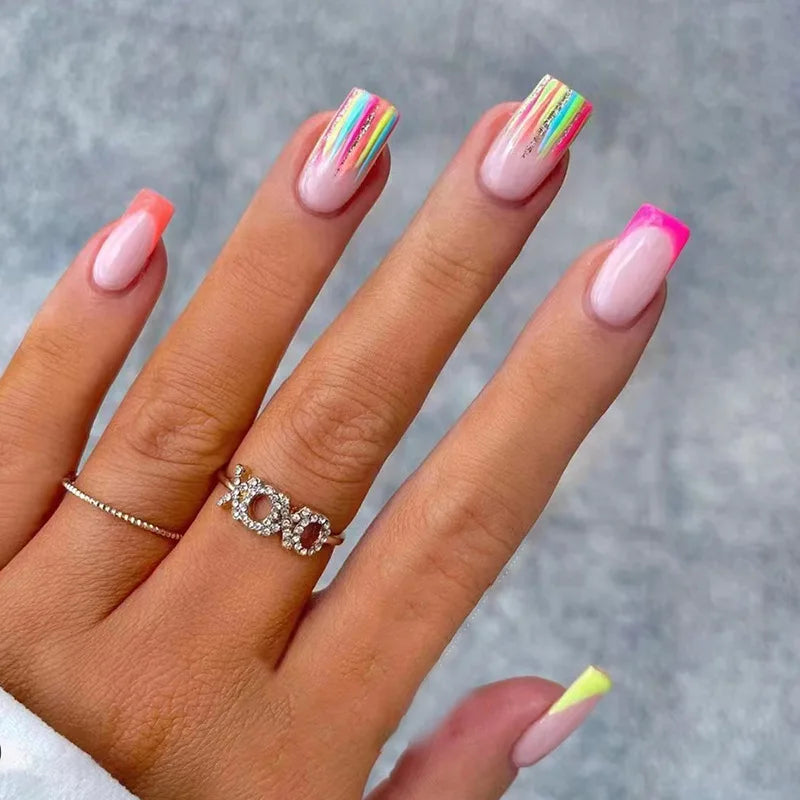 24pcs Wearable Press on Nails Simple Shiny Powder Gradient Short  Square False Nail Finished Blue Full Cover Nail Tip Fake Nails