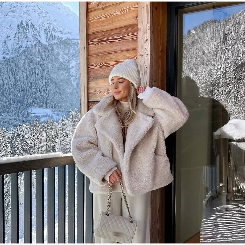 Warm Lambswool Furry Coat Women Turndown Collar Long Sleeve Loose Pockets Female Jacket 2025 Autumn Winter Fashion Lady Overcoat