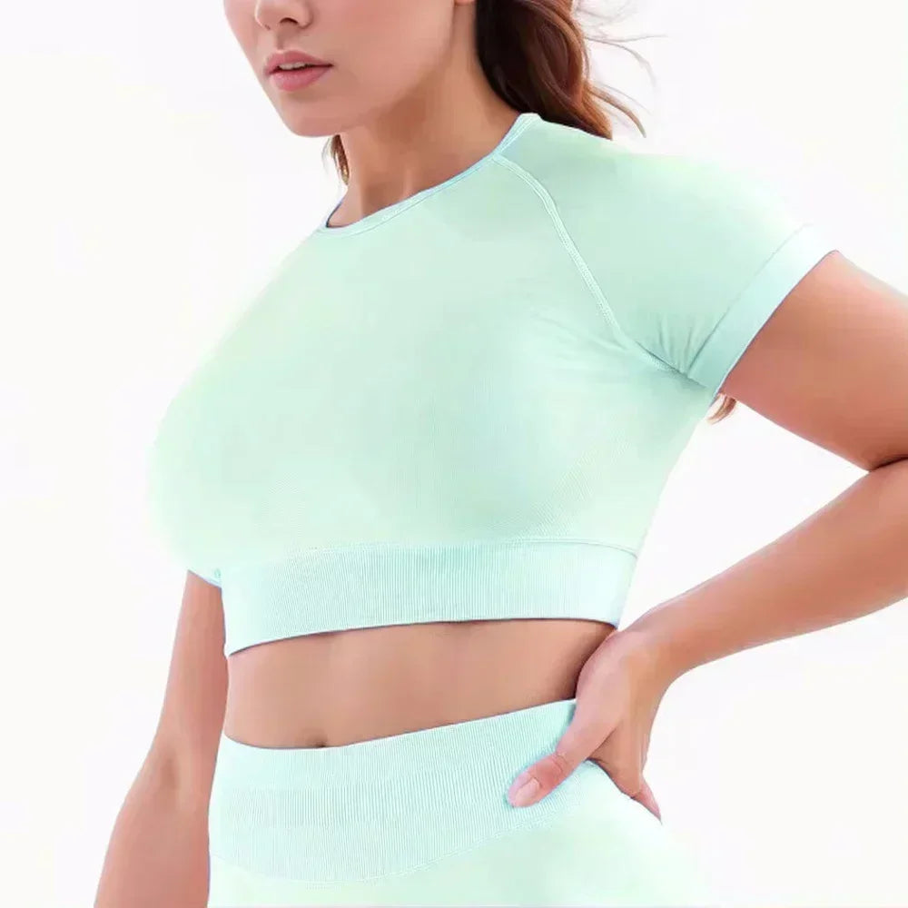 Short Sleeve Crop Top for Women Wotkout Yoga Top Shirts Light Weight Seamless Gym Crop Top Ribbed Underbrand Sports Shirt