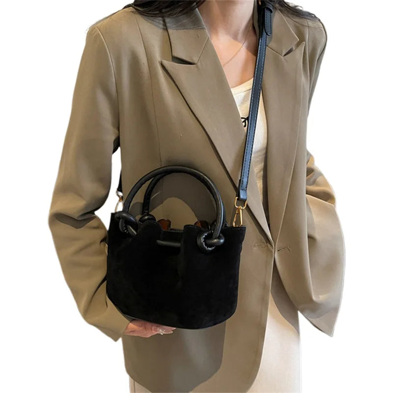 Women Large Capacity Bucket Handbag Fashion Simple Tote Crossbody Bag for Work Daily Shopping Travel