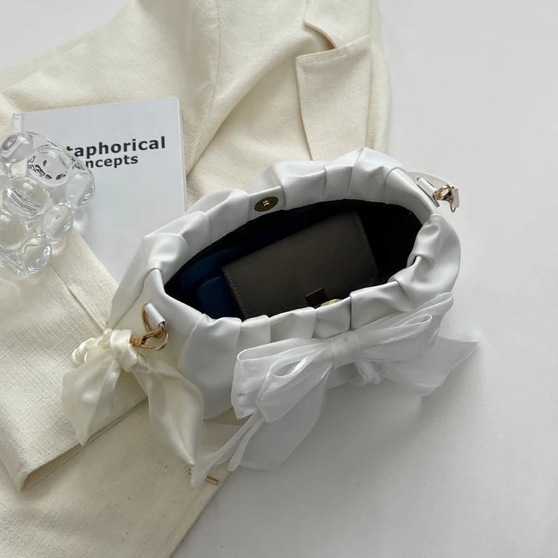 Lovely Bow Handbags for Girls Ladies Fashion Pleated Shoulder Bags for Women Simple Design Female Underarm Bag Casual Tote Purse