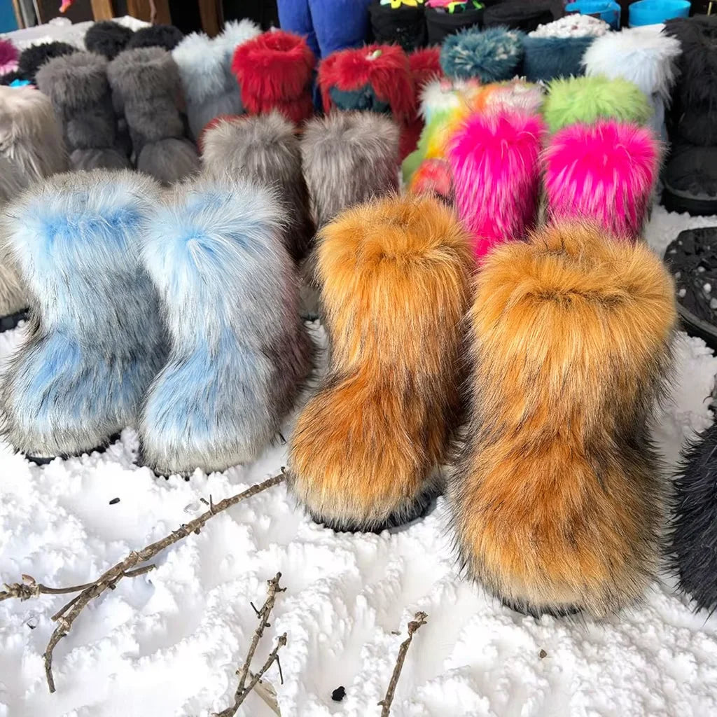 New Winter Faux Fur Onepiece Raccoon Fur Female Snow Boots Fur Shoes Outdoor Mid Leg Boots