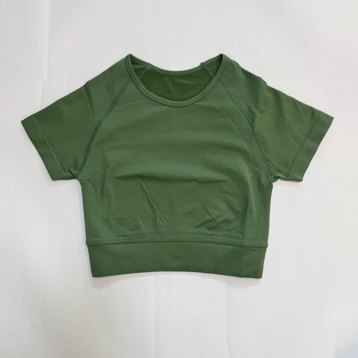 Short Sleeve Crop Top for Women Wotkout Yoga Top Shirts Light Weight Seamless Gym Crop Top Ribbed Underbrand Sports Shirt