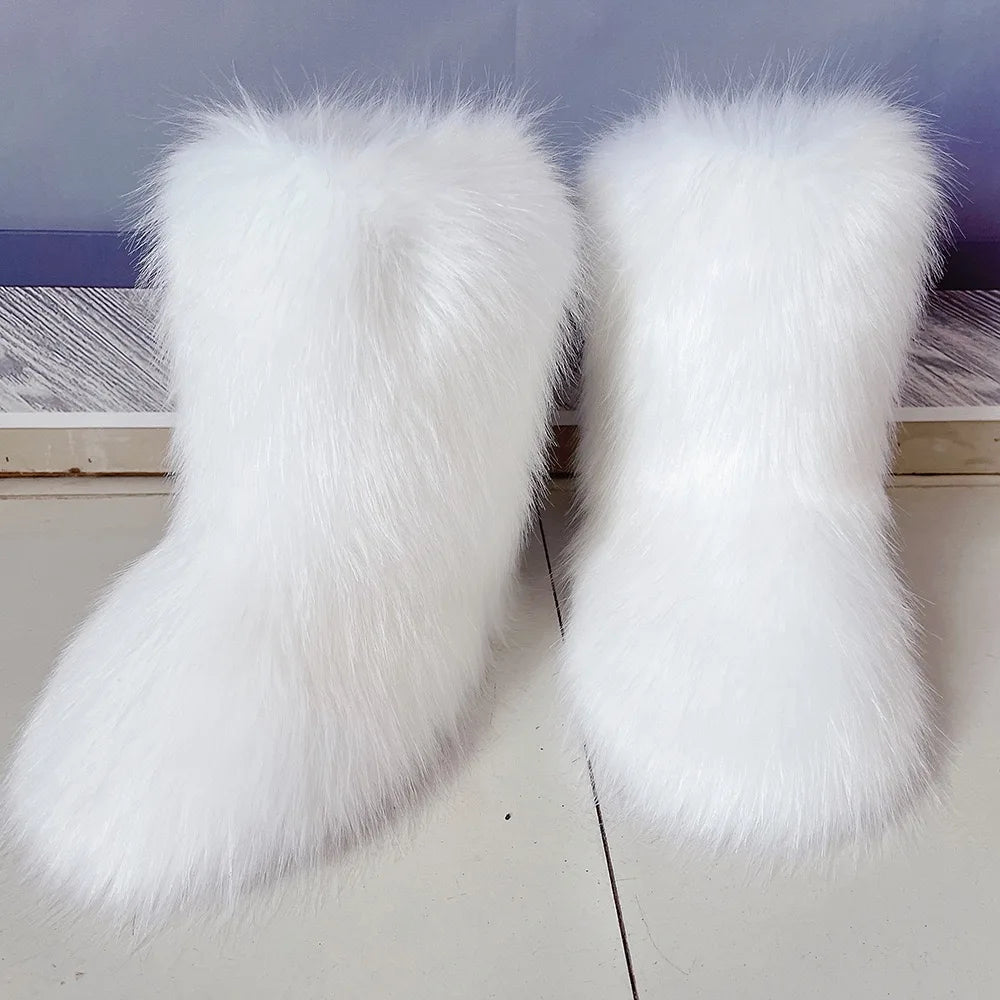 New Winter Faux Fur Onepiece Raccoon Fur Female Snow Boots Fur Shoes Outdoor Mid Leg Boots